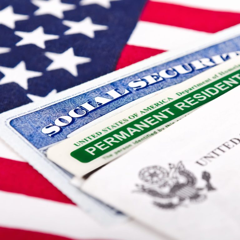 What is Green Cards of USA?
